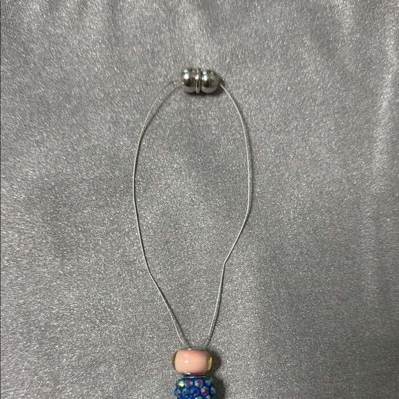 Holographic Butterfly Rear View Mirror Hanger for Car or Truck - Picture 5 of 8